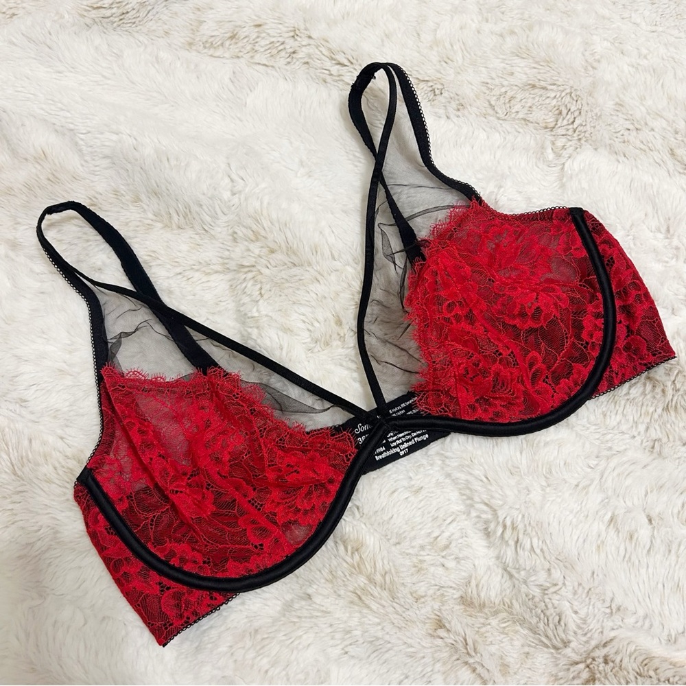 SOMA Black with Red Lace Breathtaking Unlined Plunge Bra Size 36DDD